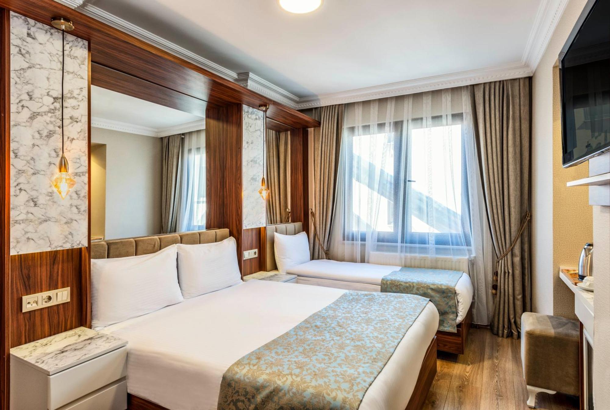 Kupeli Hotel Istanboel Buitenkant foto